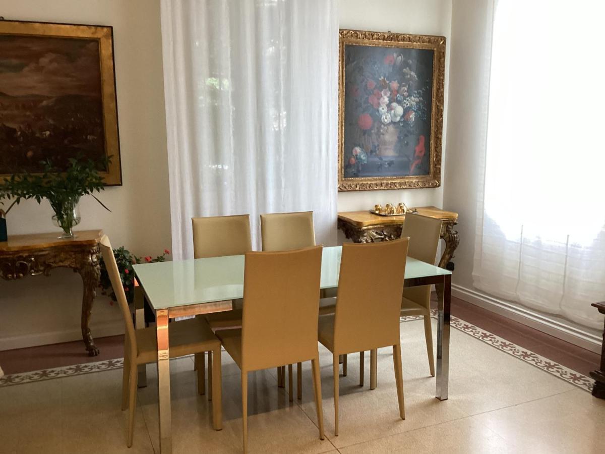Il Villino Della Duchessa Bed & Breakfast Parma Luaran gambar